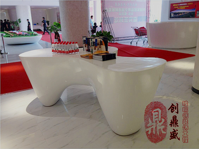 玻璃钢小型展柜