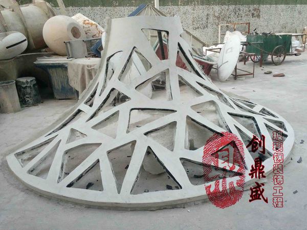 广州美臣玻璃钢镂空树装饰造型